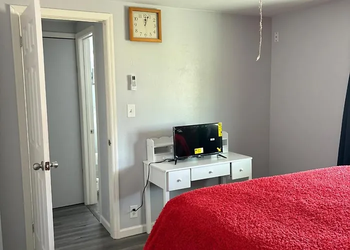Private 3bd House With Pool Holiday home